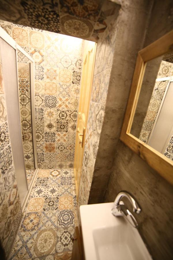Little Ganj Suites อิสตันบูล ภายนอก รูปภาพ